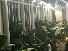 -中家鑫园温泉酒店鑫悦汤泉