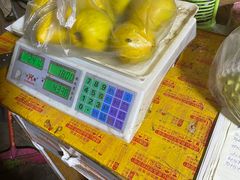 -曼阁市场水果批发市场