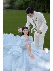 -蒙娜丽莎婚纱摄影(南门店)