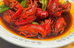 Li-style Fourteen-Spice Lobster
