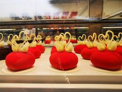 -罗红摄影艺术馆