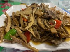 -天天向上素食餐厅(五台山店)