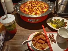 -胖哥俩肉蟹煲(梅溪步步高店)