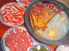 -毛毛老火锅(八年观音桥店)