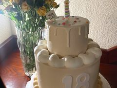 -HOWLULU蛋糕商店