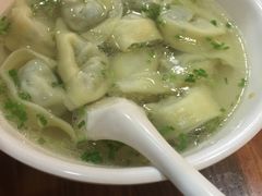 -潘国仙耳光馄饨(黄家阙路店)