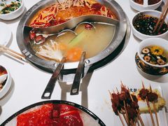-大龙燚火锅(天安云谷店)