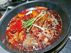 -四小区火锅·巷子里的重庆火锅(花照壁店)