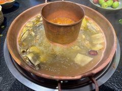 -菌自由丨野生菌火锅特色庭院餐厅(丽江古城店)