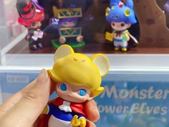 -泡泡玛特POPMART(国金街店)