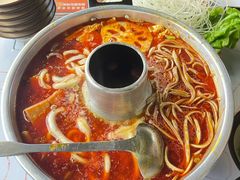 -碰湘地·鲜切牛肉麻辣烫(新世纪家园店)