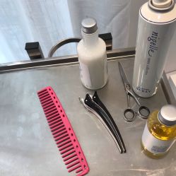 -Moyue HAIR SALON