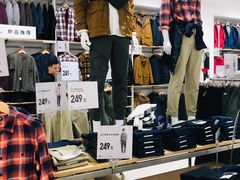 -优衣库(郑州二七万达广场店)