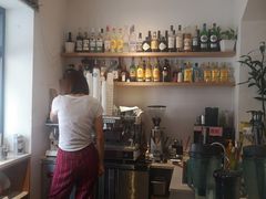 -WOW coffee