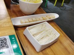 -小小河边鱼(天润城店)