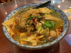 七爷螺蛳粉-螺世纪螺蛳粉·桂味小排档(裕德店)