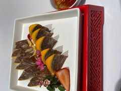 -皇冠明珠鱼翅楼(水上公园店)