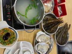 -杨老板·海鲜集市火锅·鲜切牛肉(中防万宝店)