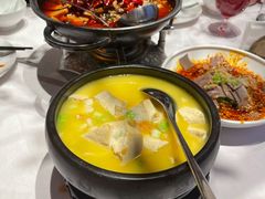 自家手掰豆腐-俏江南天津时尚曲艺主题餐厅(马场道店)