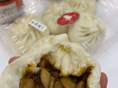 松茸鸡丁包-白玉兰食品甜凤店(合生汇店)