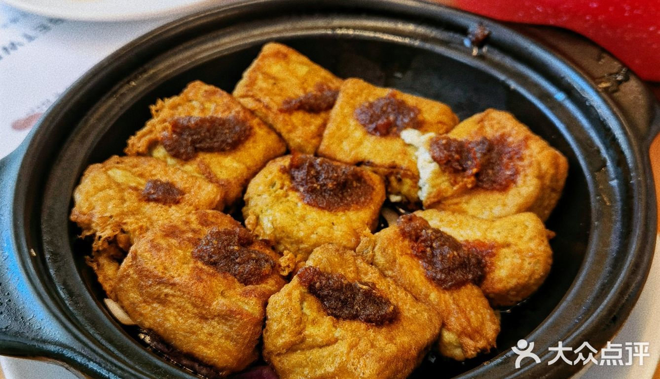 这种口感也太满足了！• 店门口有一大片鹅卵石的小路
