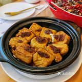 这种口感也太满足了！• 店门口有一大片鹅卵石的小路