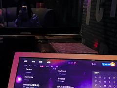 -欢乐驿站量贩式KTV(西丽店)