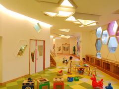 一楼走廊-曲江大雅幼儿园·托育(西安市雁塔区店)