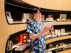 -涨巢·潮玩水疗局