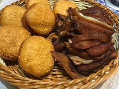 招牌肘子-京味民福烤鸭店(建设四马路店)