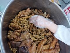 -谢记素红大肠店(新民路店)