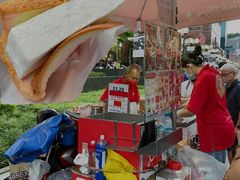 -詹爷爷乌节路街头冰淇淋
