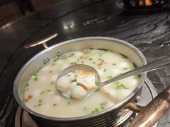 -湘力力小院·鱼汤泡饭(枫林路店)