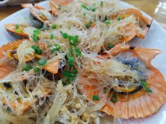 蒜蓉粉丝蒸扇贝-明记海鲜大排档(巽寮湾店)