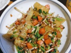 -包整·丝娃娃(一览甲秀楼风景店)