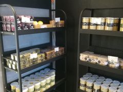 面包甜点陈列柜-野上麦田(中贸广场店)