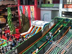 -蒙特利亲子乐园