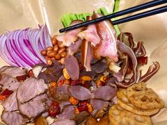-老鼎万春卤菜(五代传承创始老店)