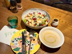 -JINNS锦时 steak&pizza(浸信会礼拜堂旧址店)