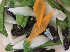 -天外天美食广场(哈尔滨路店)