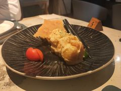 招牌沙汁大虾球-T館·花园艺术餐厅