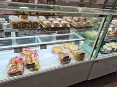 -白玉兰食品(中山公园龙之梦店)