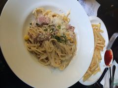 玛格萝妮比萨屋(四平店)-玛格萝妮比萨屋(四平店)