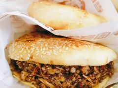 牛肉烧饼（多肉）-穆得·老周家牛肉烧饼(普利街店)