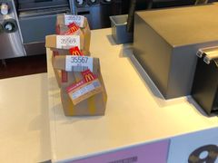 -麦当劳(中二横路店)
