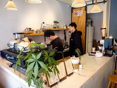 -LAB COFFEE来杯咖啡(浦仓路店)