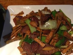 -黑鸡小馆(金源店)