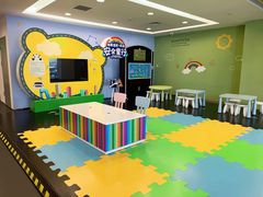 -北京鹏龙大道奔驰4S店(纪家庙店)