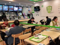 大堂-老乡鸡(淮河路步行街店)