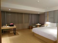 -全季酒店(广州越秀公园店)